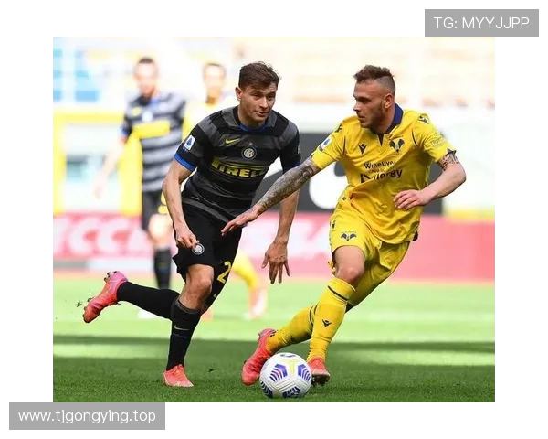 帕尔马主场迎战维罗纳激烈对决 帕尔马主场迎战维罗纳激烈对决