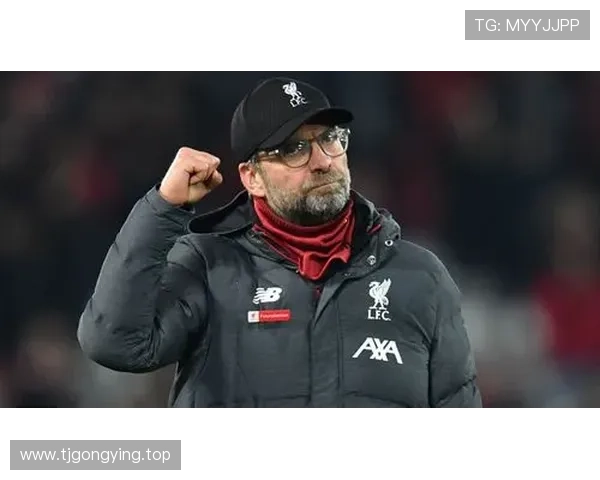 德弗雷尔:初次效力萨索洛时,温格和克洛普都曾派球探考察我 德弗雷尔:初次效力萨索洛时,温格和克洛普都曾派球探考察我